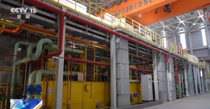 我國(guó)首臺(tái)全國(guó)產(chǎn)商用300兆瓦級(jí)重型燃機(jī)投運(yùn)